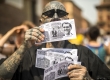 22-07-2019. Bologna, palazzo d'accursio. Presidio contro lo sgombero di xm24 e interruzione del consiglio comunale. Attivisti e attiviste hanno lanciato banconote con la faccia di Merola contro l'approvazione a bilancio di due milioni di euro per il cohousing. Foto Michele Lapini/Eikon
